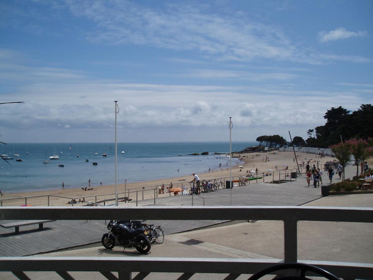 Gites Le Bois Berranger Saint-Urbain  ภายนอก รูปภาพ